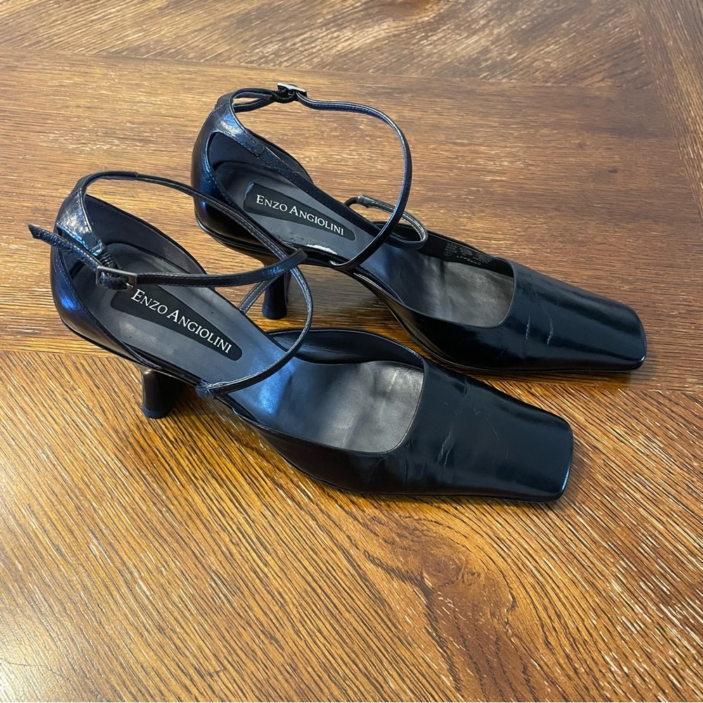 Enzo Angiolini Black Strappy Leather Heels size 8